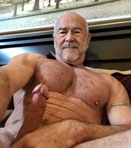 677112791.jpg